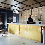 Отель Carnival Palace - Collection