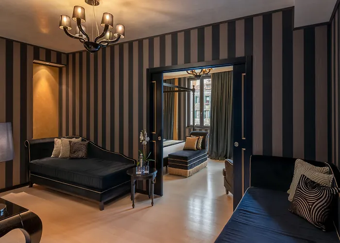 Carnival Palace - Collection