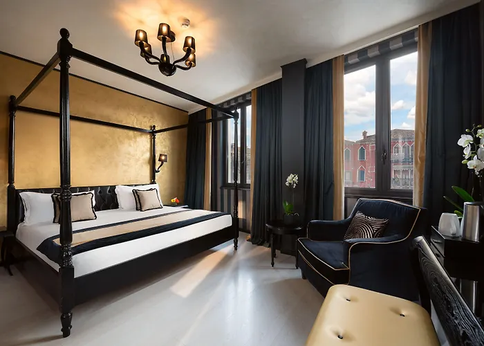 Carnival Palace - Collection 4*