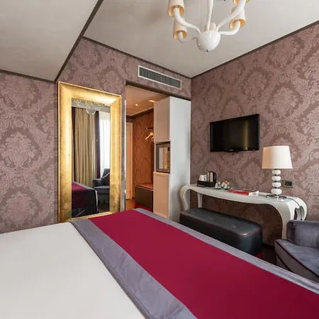 Szálloda Carnival Palace - Collection 4*