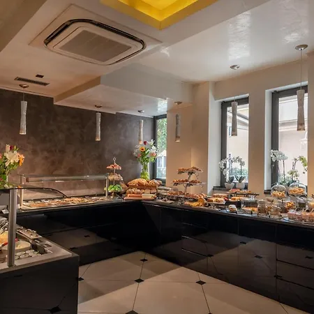 Carnival Palace - Collection 4* Velence