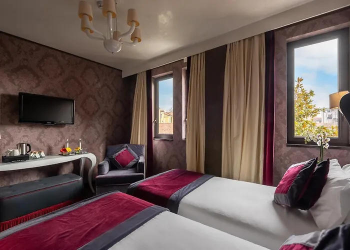 Carnival Palace - Collection Hotell Venedig